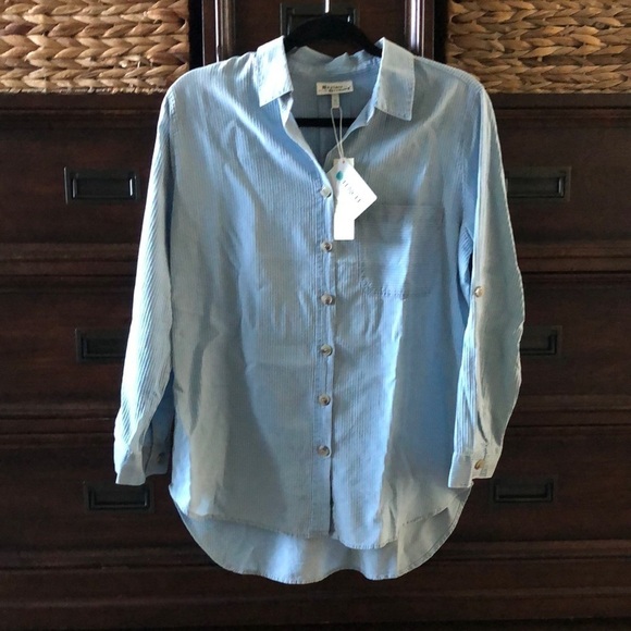 hi low button down long roll tab sleeves in size S - Picture 1 of 7